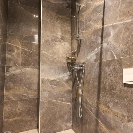 شقة Azzurra دراس