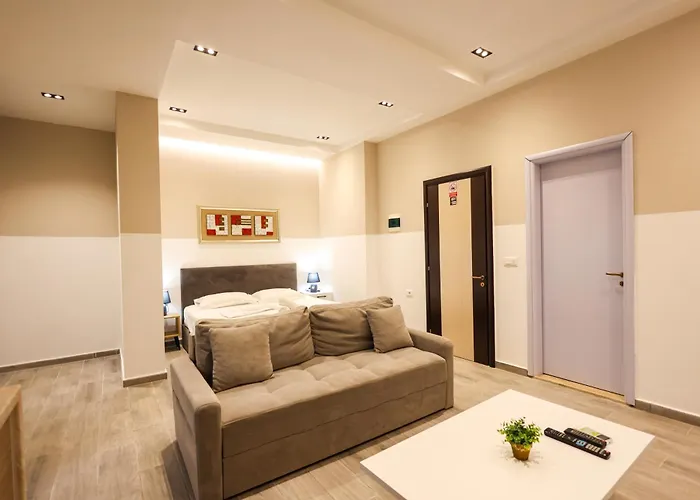 Azzurra Дуррес